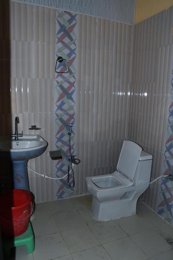 Hotel Mountain View And Rooftop Restaurant Pithoragarh Екстер'єр фото